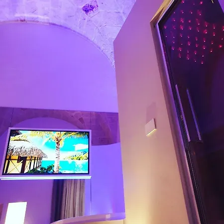 Christian's & Nocleg ze śniadaniem 4*